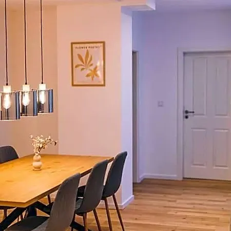Einzigartiges Im Zentrum Von Apartment